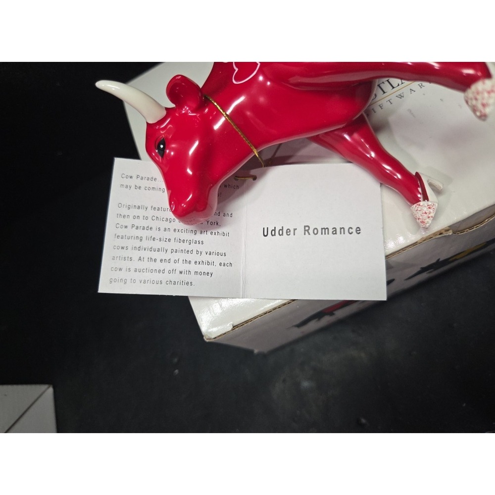 Cow Parade Udder Romance Figurine, Westland Giftware, #9152, Box/Tag - Picture 9 of 9